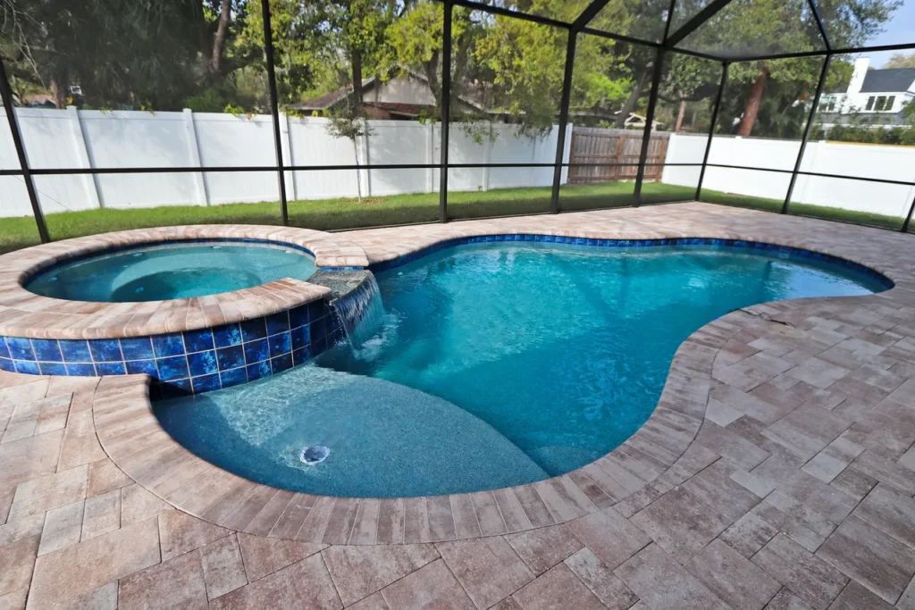 Custom Pool and Spa Under Wire Mesh Cover | Winway Pools