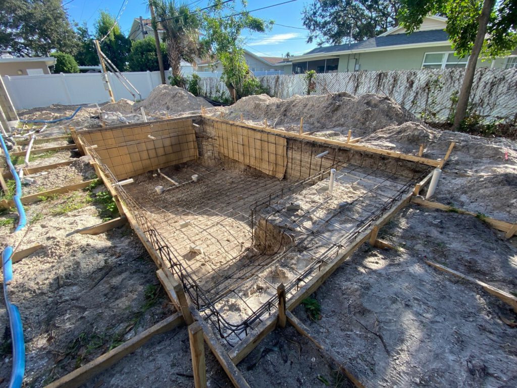 Custom pool construction in St. Petersburg Florida area | Winway Pools