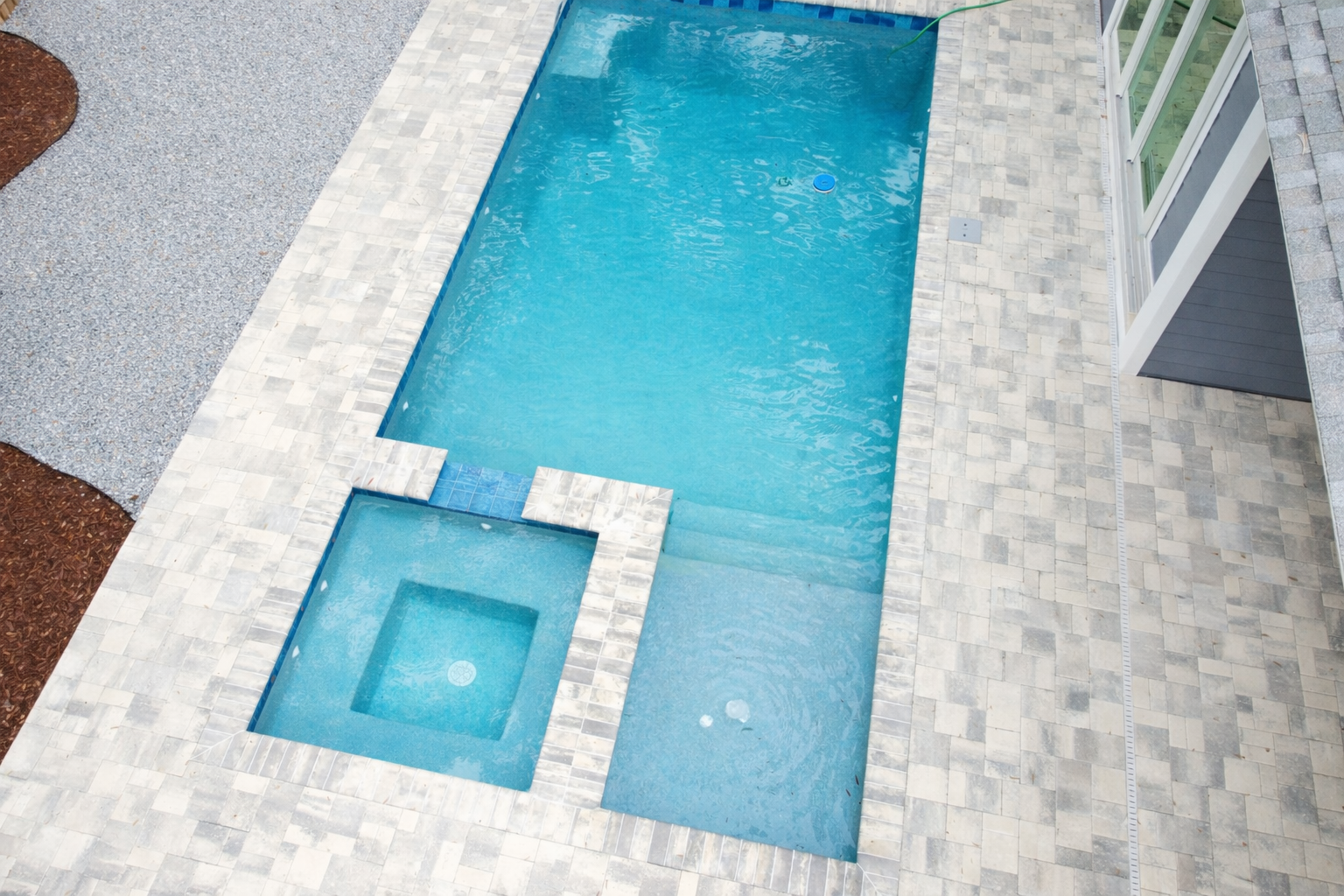 beautiful backyard tropical pool