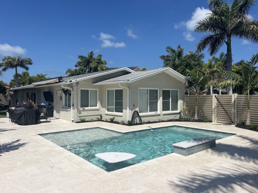 Custom pool L-shape daytime | Winway Pools